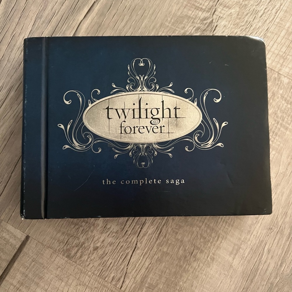 Twilight Forever the Complete Saga Box Set